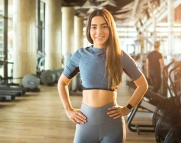 meme chống nạnh (22)