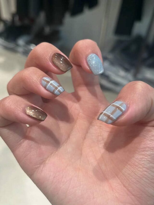 Chia sẻ 66+ mẫu nail kẻ caro cá tính, cực cuốn hút cho nàng