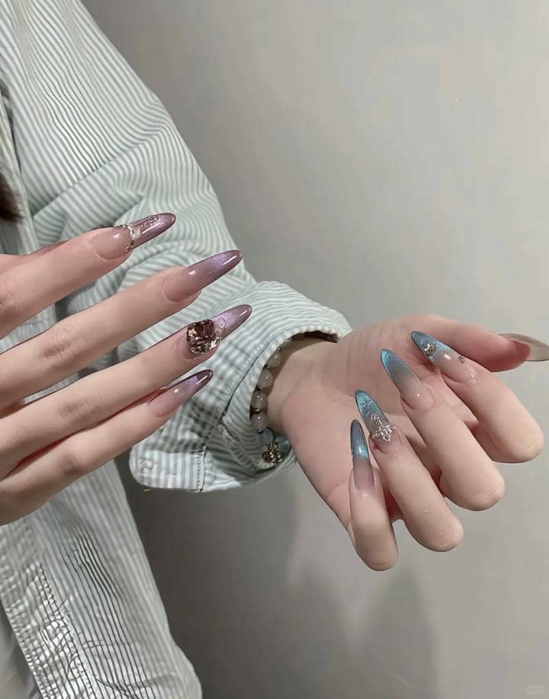 nail 2 màu (17)