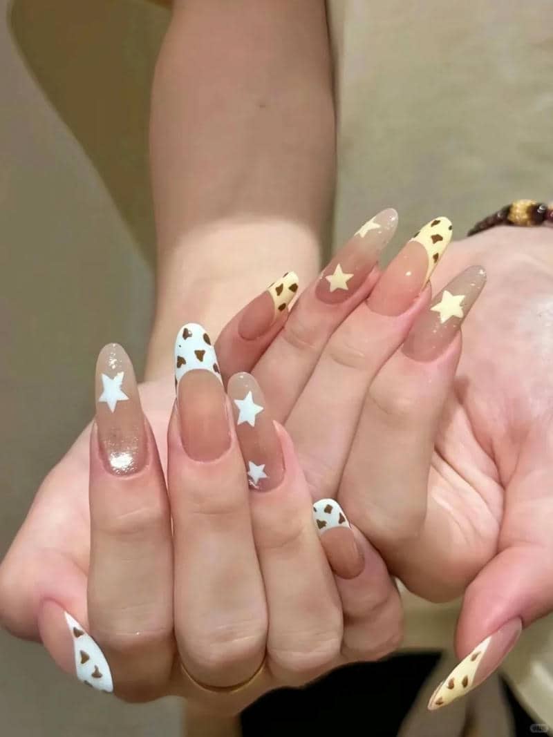 nail 2 màu (41)