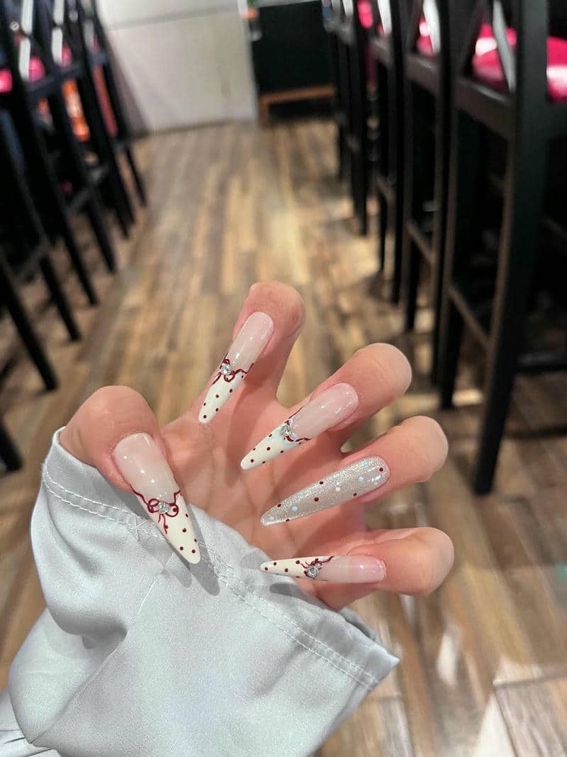 nail chấm bi (33)