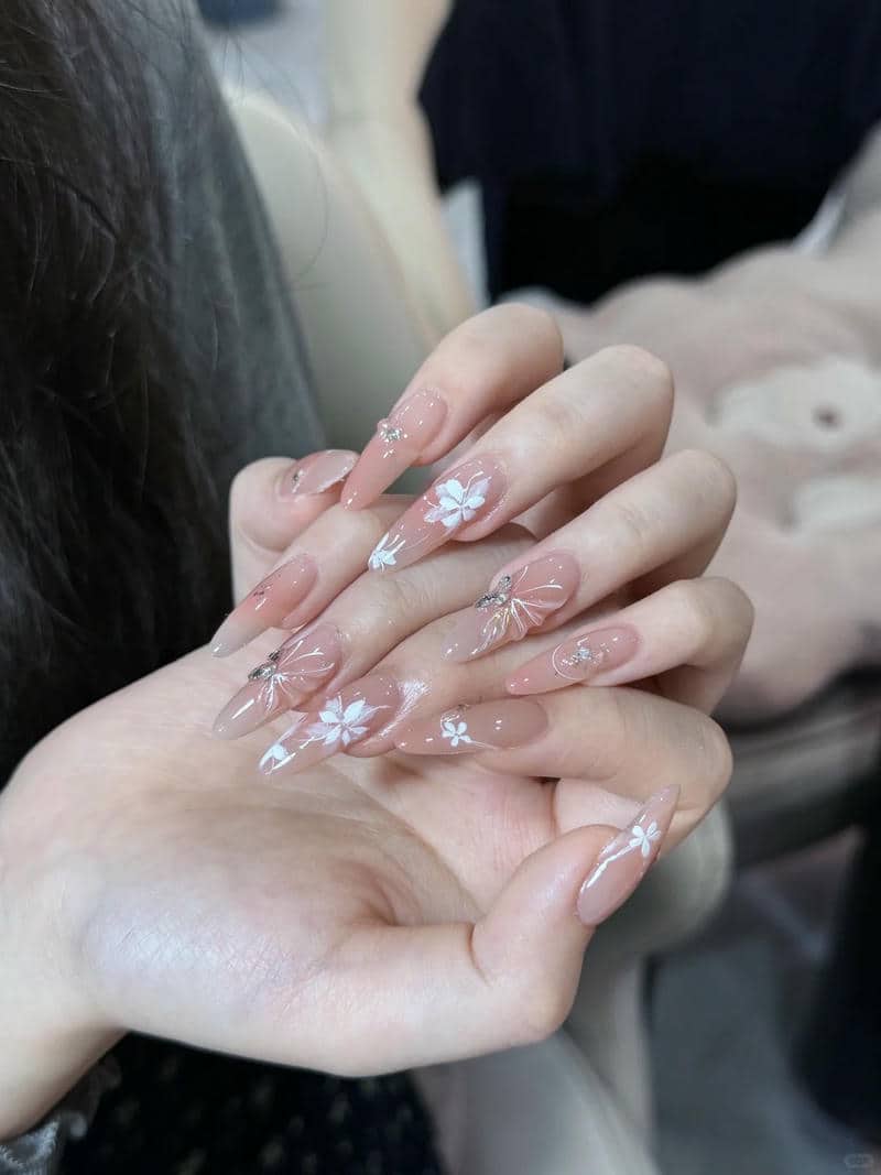 nail con bướm (16)