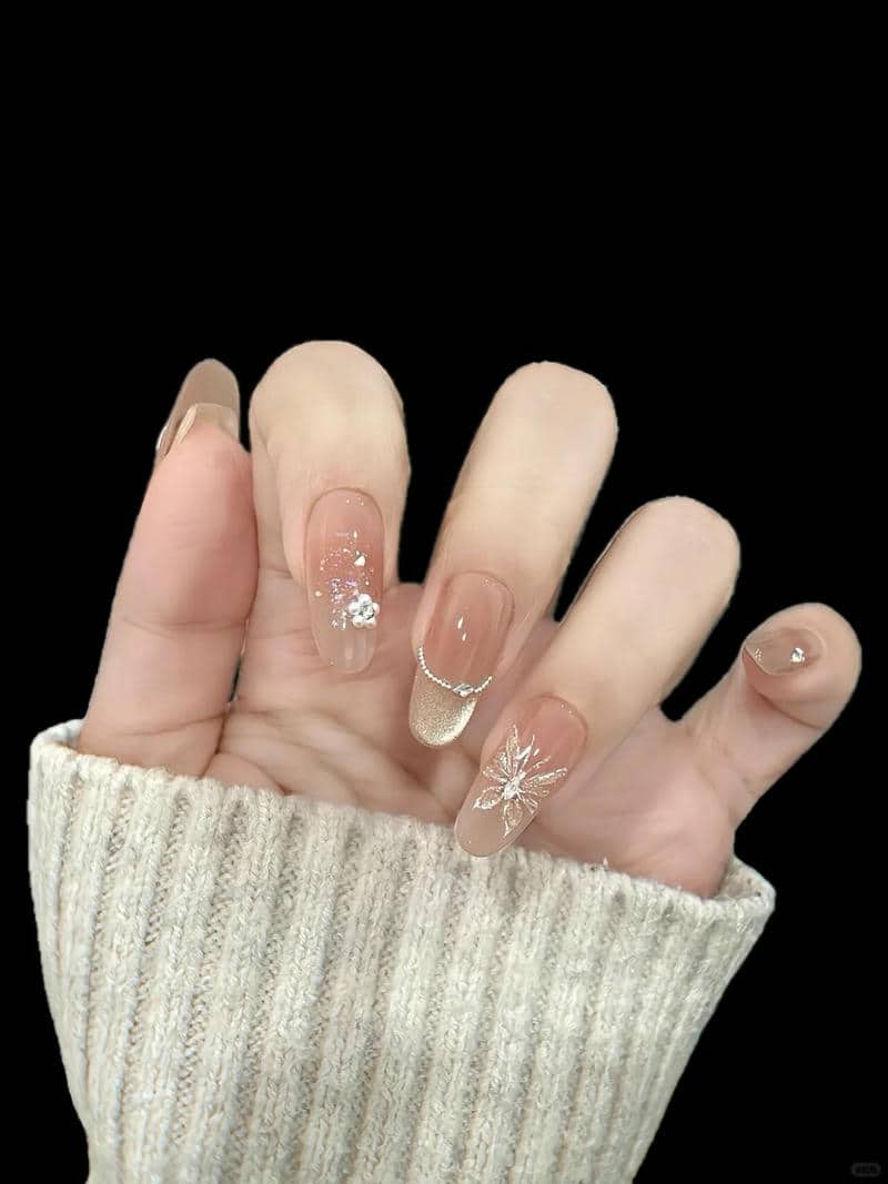 nail con bướm (17)
