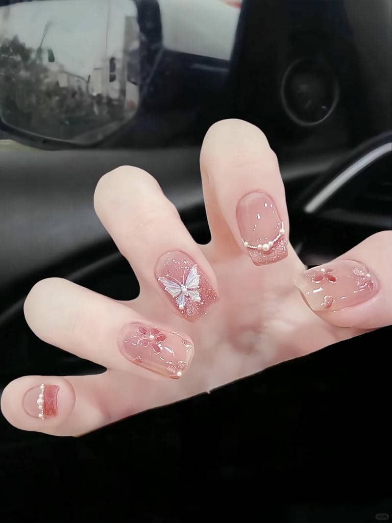 nail con bướm (27)