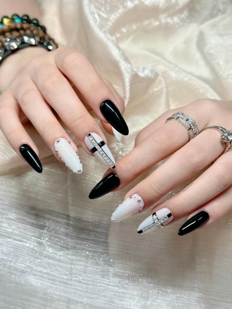 nail đen trắng (11)