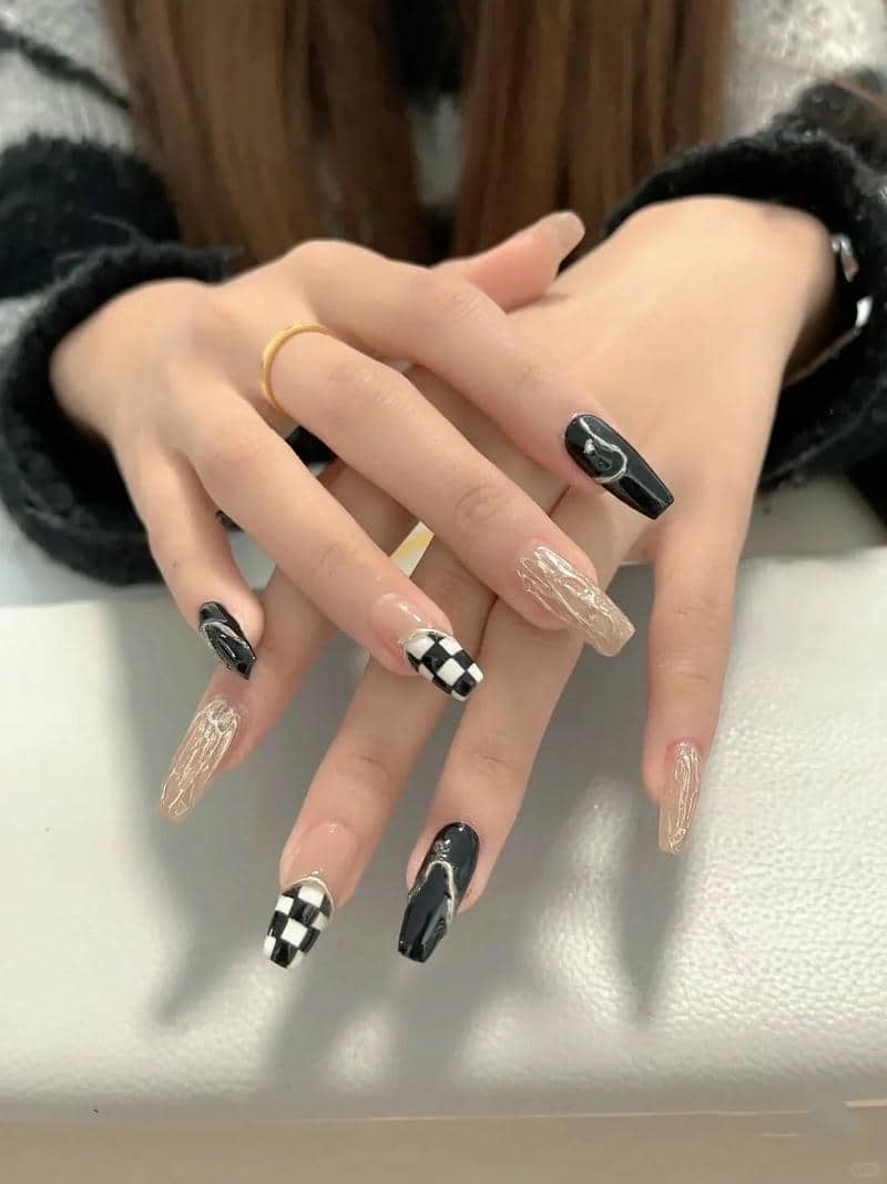 nail đen trắng (16)