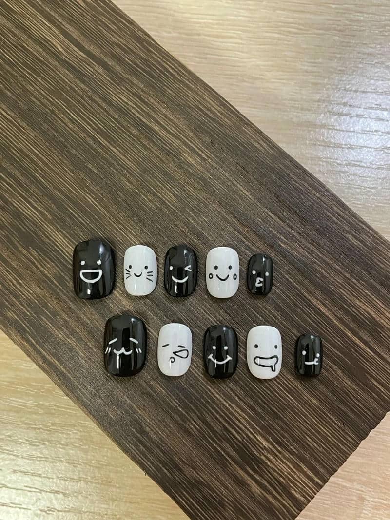 nail đen trắng (3)