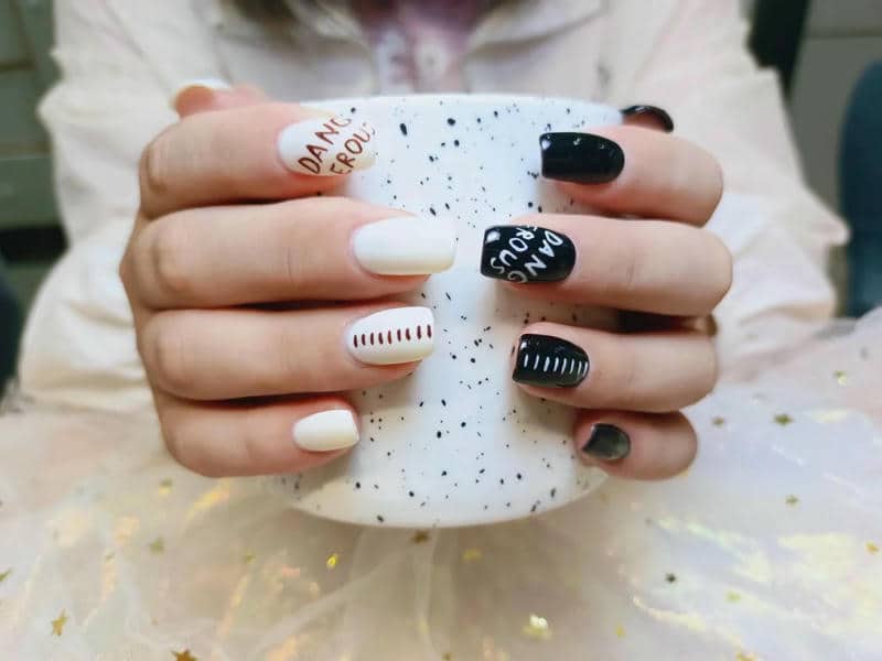 nail đen trắng (31)