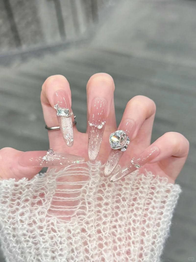 nail đính đá (12)