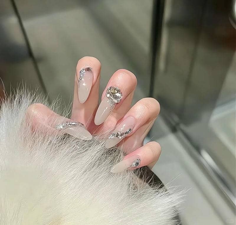 nail đính đá (13)