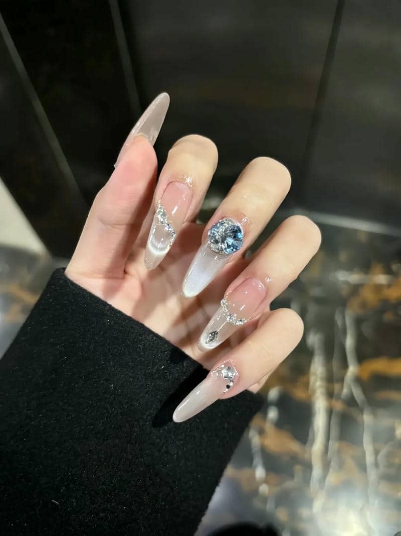 nail đính đá (21)