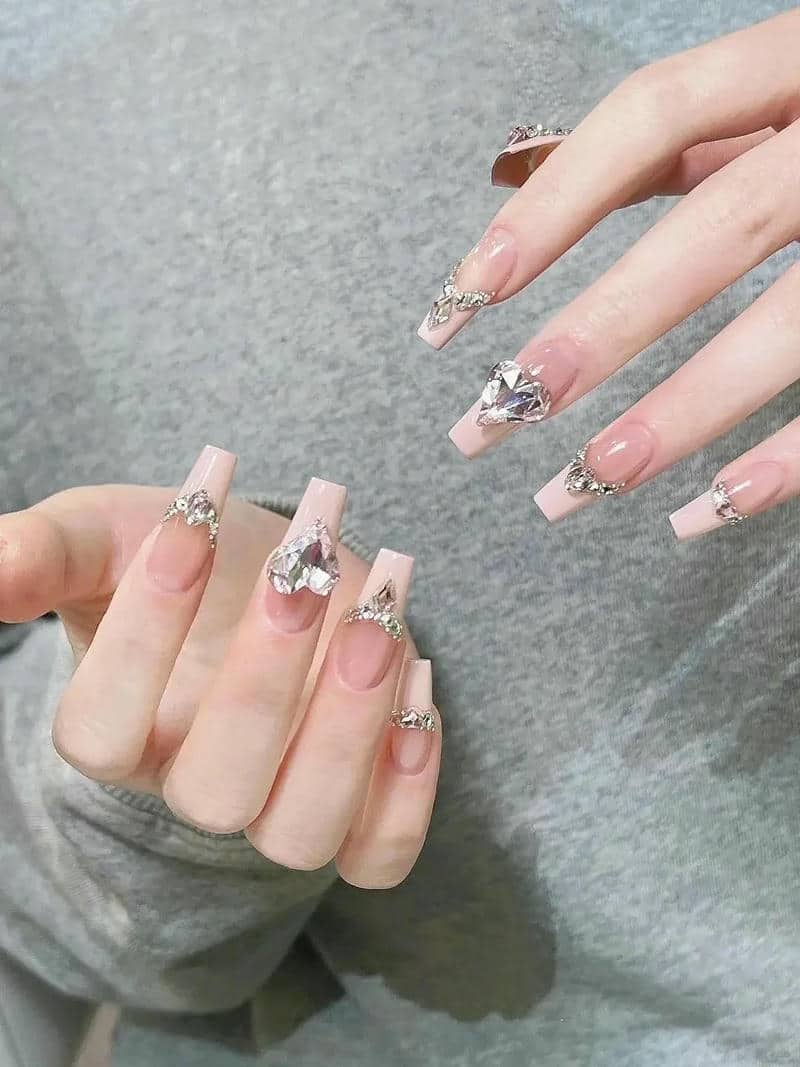 nail đính đá (6)