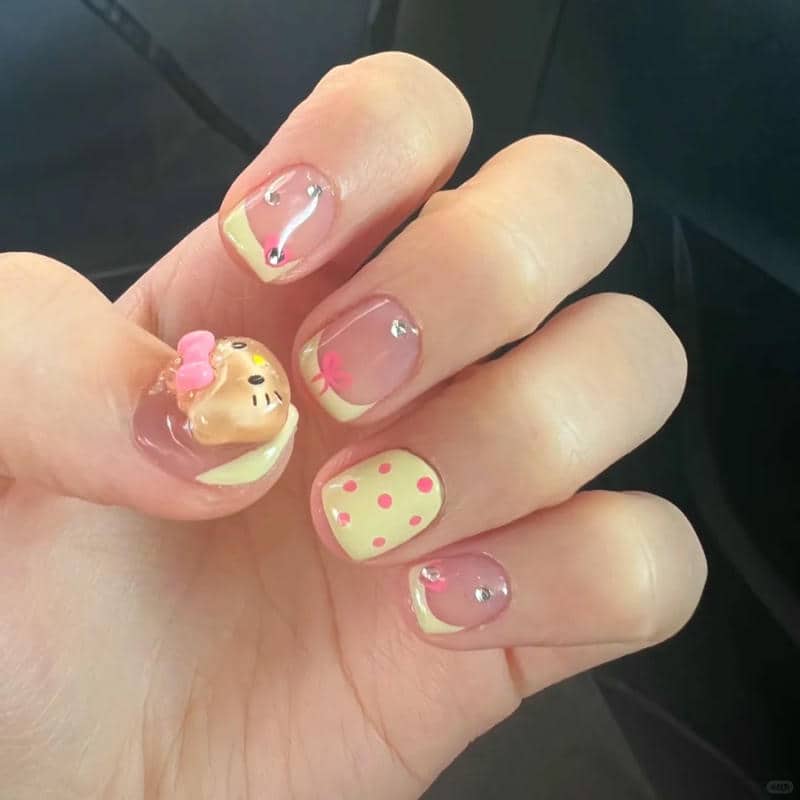 nail hello kitty (1)