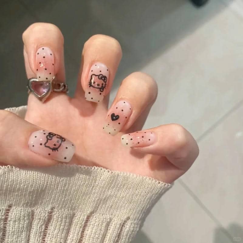 nail hello kitty (43)