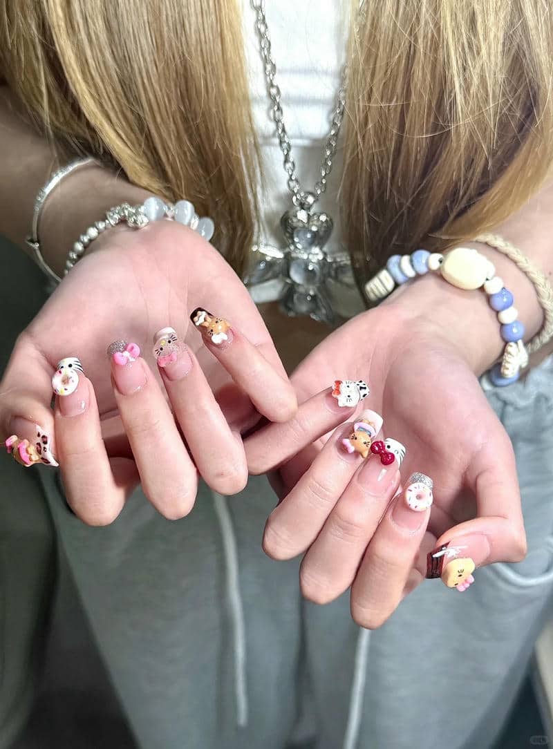 nail hello kitty (6)
