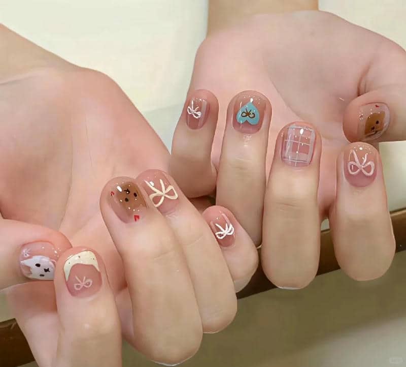 nail học sinh (1)