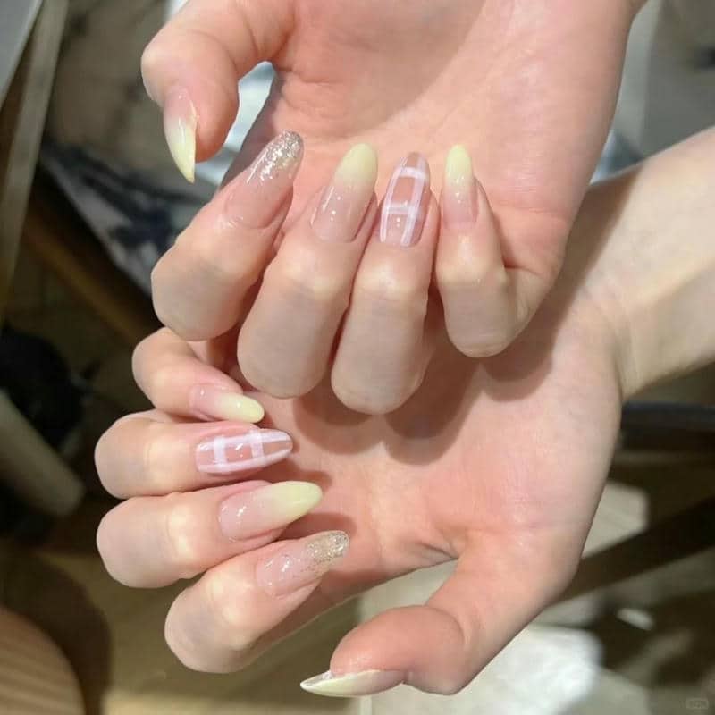 nail kẻ caro (25)