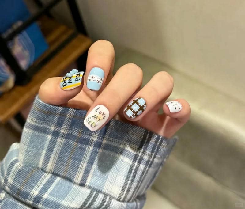 nail kẻ caro (32)
