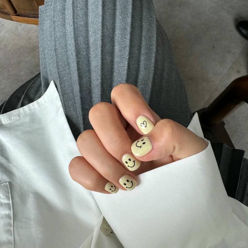 nail mặt cười (12)