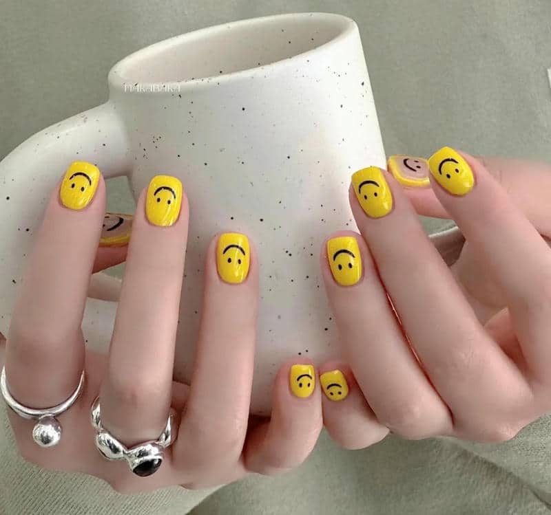 nail mặt cười (29)