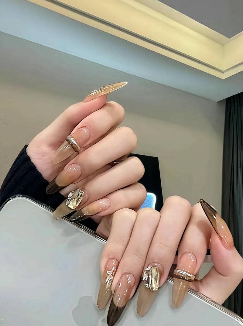 nail màu nâu (10)