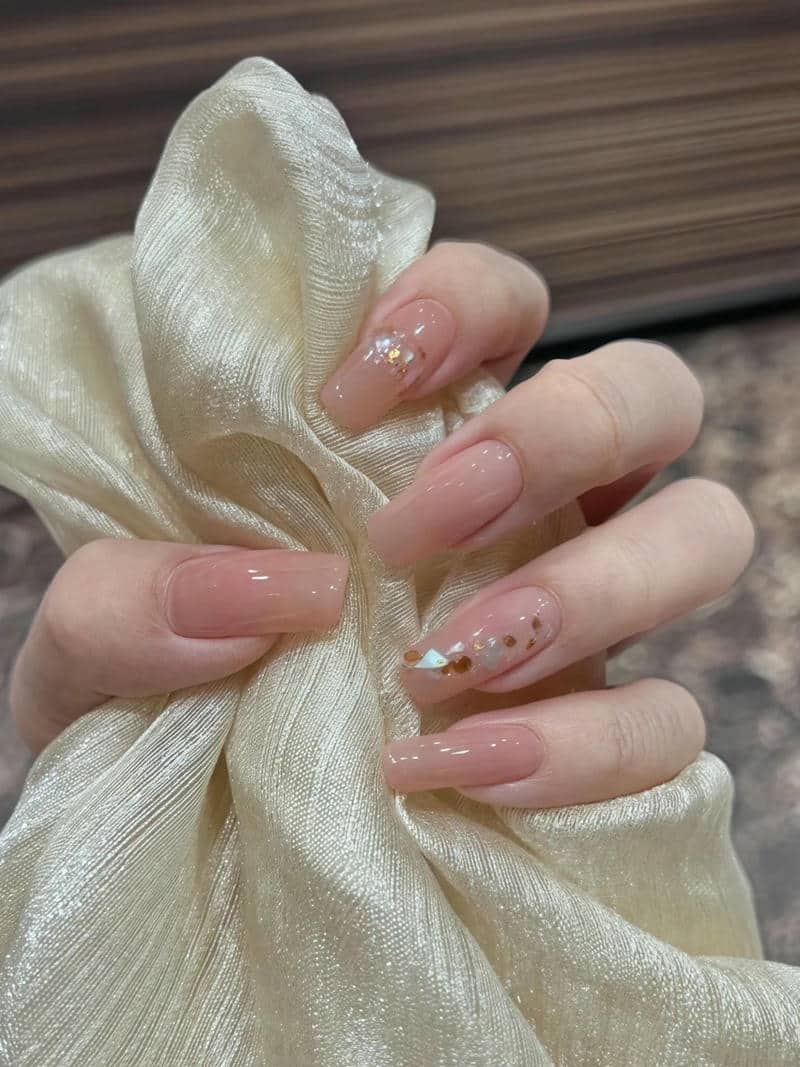 nail màu nude (2)