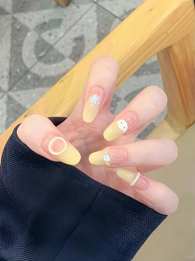 nail màu vàng (13)