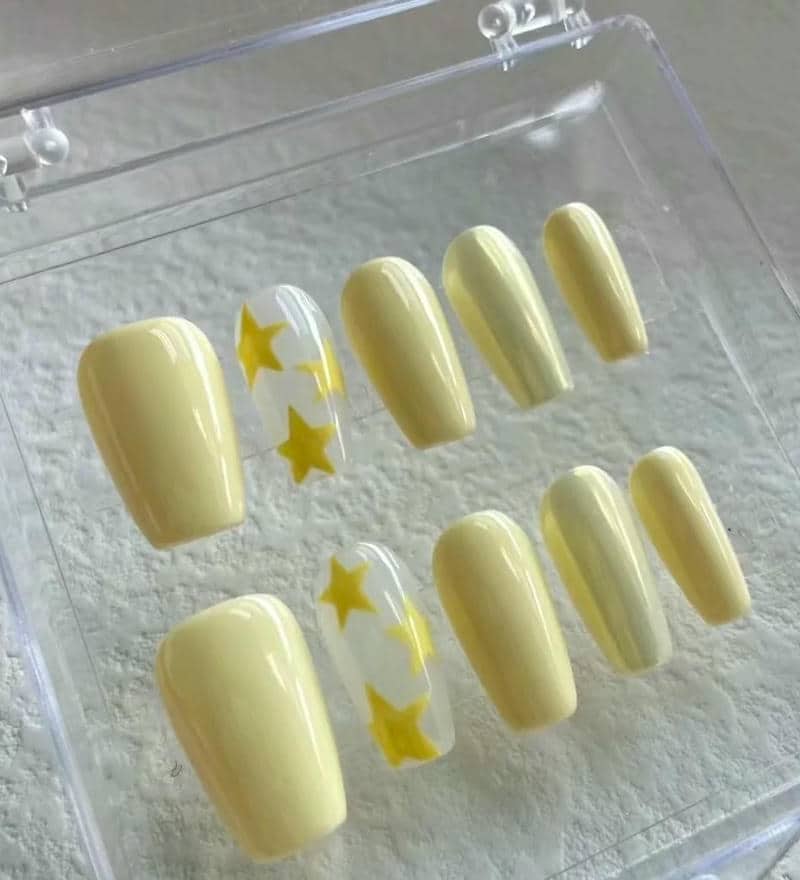 nail màu vàng (22)