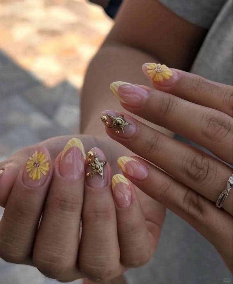 nail màu vàng (30)