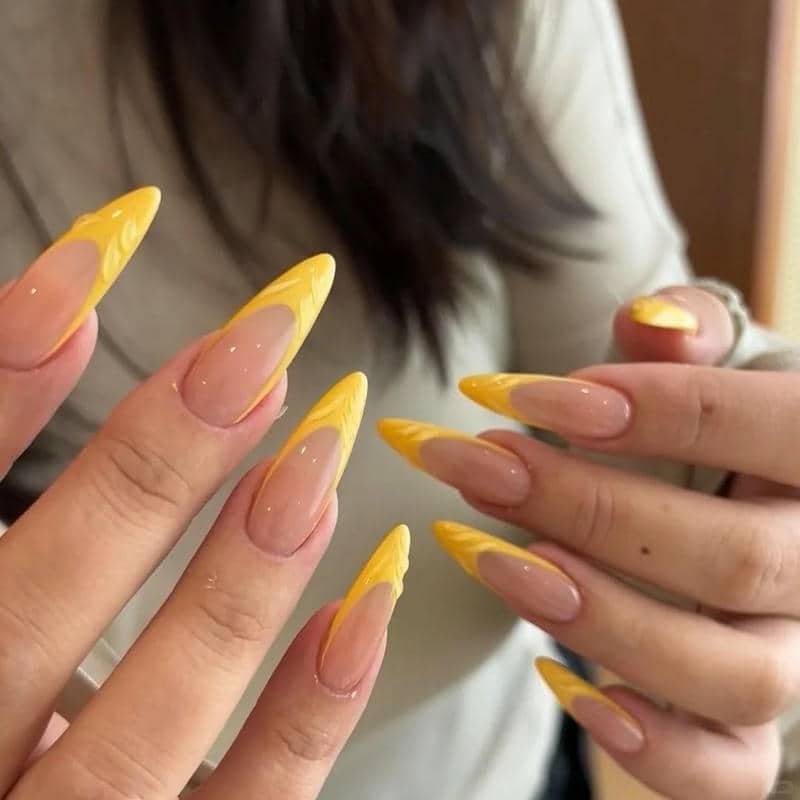 nail màu vàng (36)