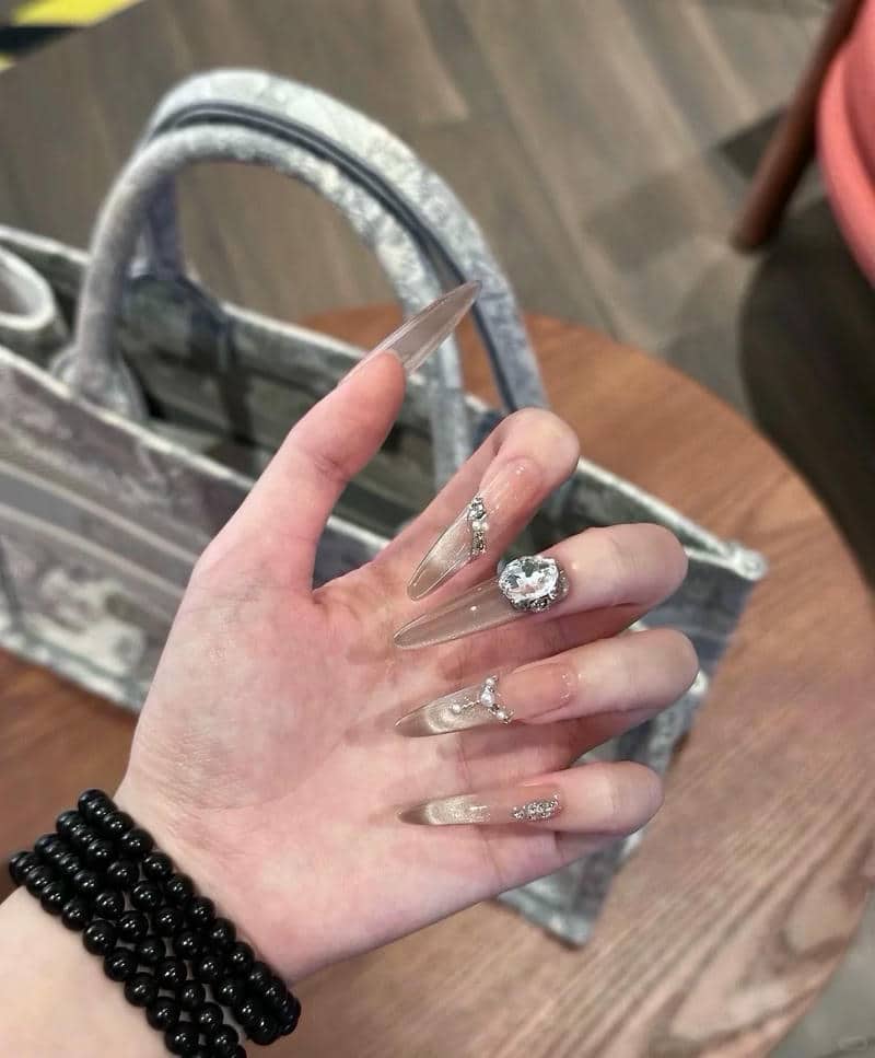 nail nhọn (16)