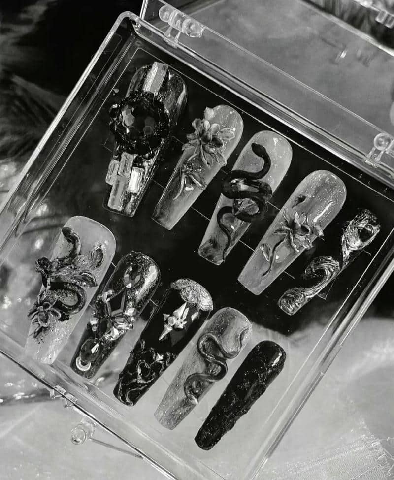 nail rắn (2)