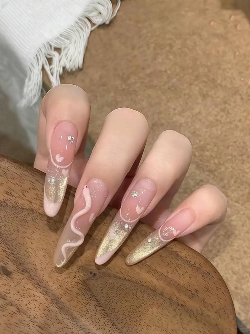 nail rắn (8)