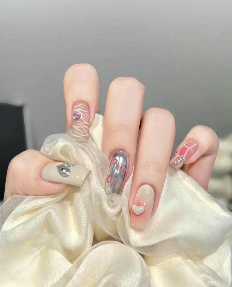 nail trái tim (25)