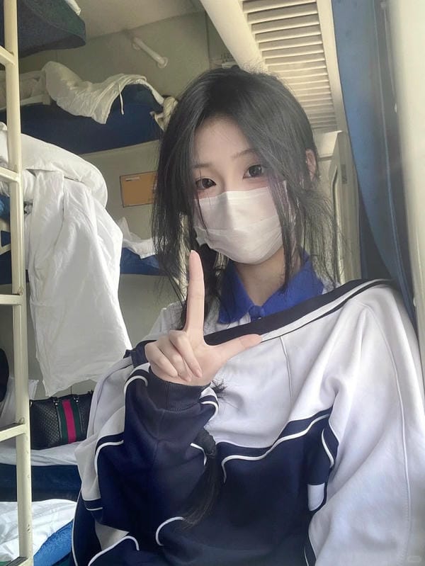 ảnh gái xinh che mặt 2012 (16)