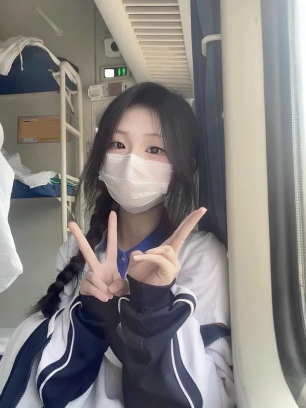 ảnh gái xinh che mặt 2012 (17)