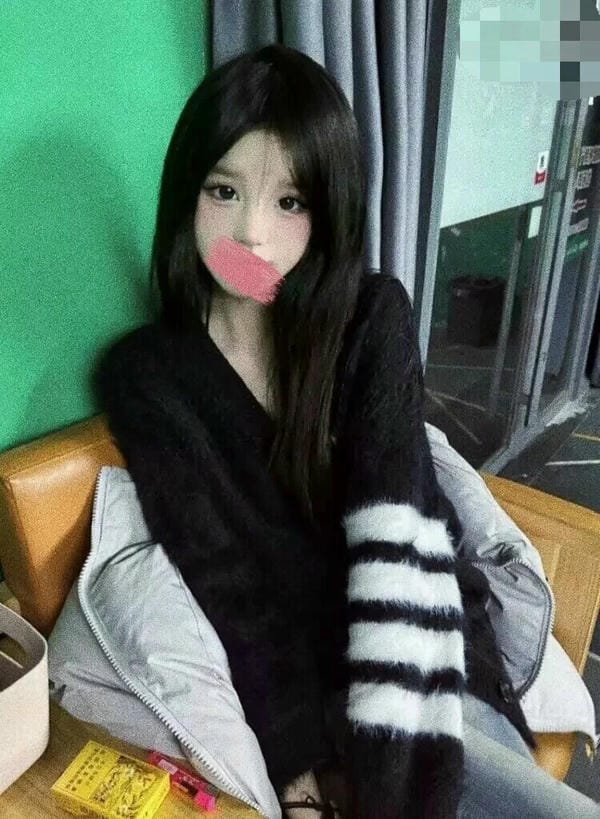 ảnh gái xinh che mặt 2012 (7)