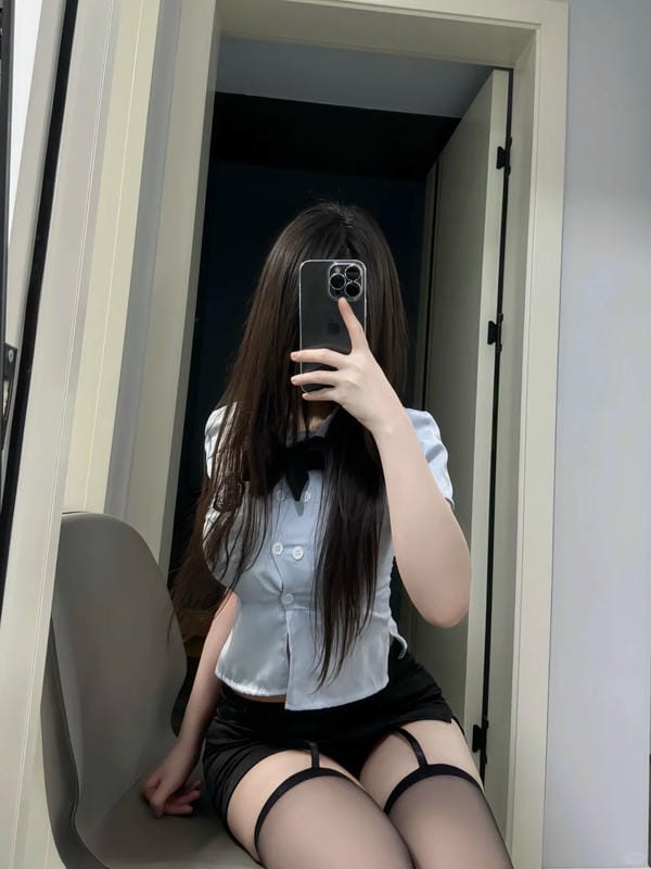 ảnh gái xinh che mặt (29)