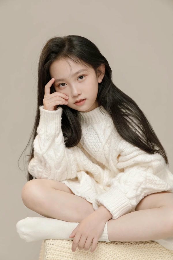 ảnh gái xinh che mặt lớp 5 (20)