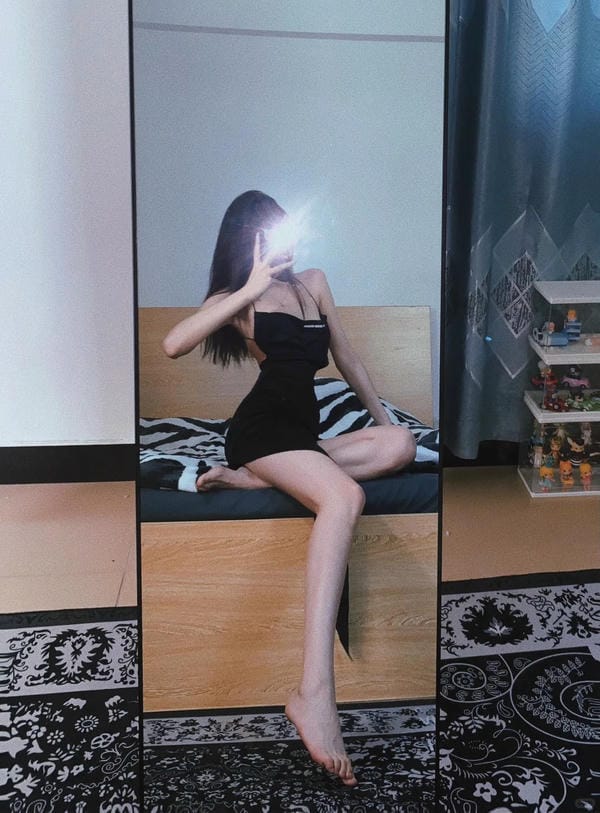 ảnh gái xinh chụp trước gương (24)