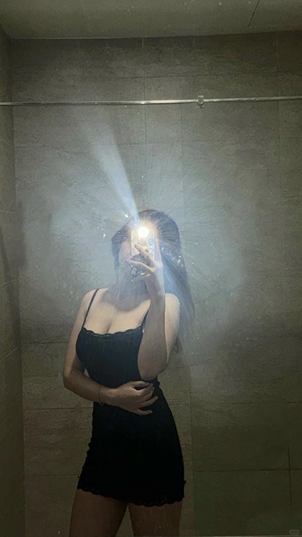 ảnh gái xinh chụp trước gương (4)