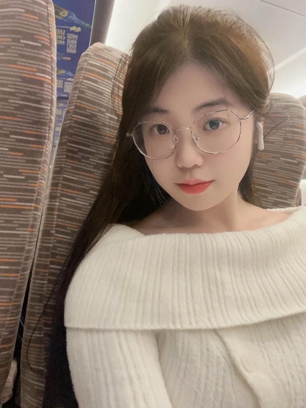 ảnh gái xinh đeo kính (21)