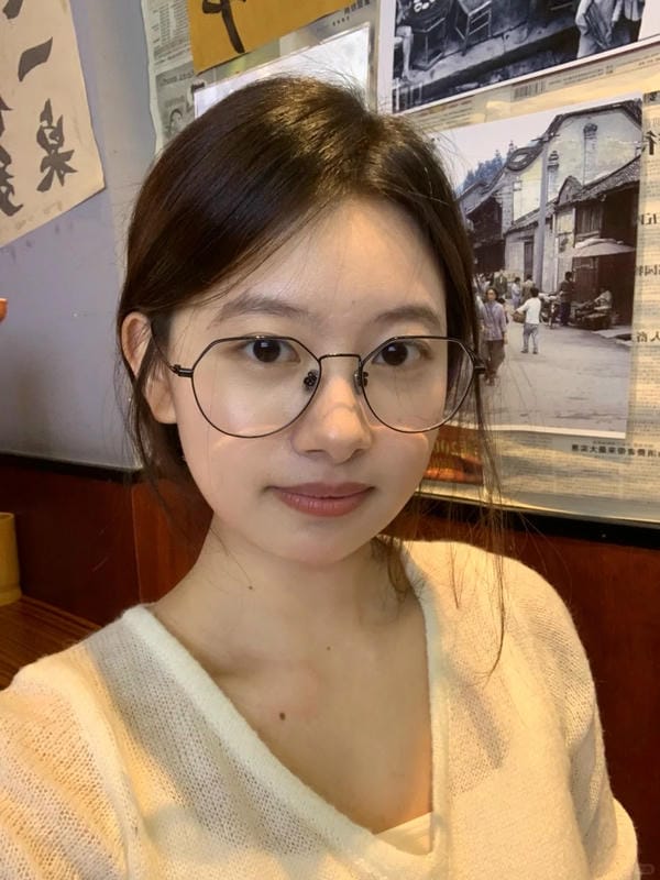 ảnh gái xinh đeo kính (22)