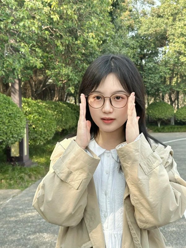 ảnh gái xinh đeo kính (26)