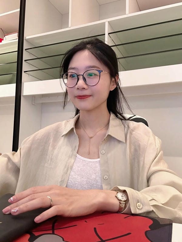 ảnh gái xinh đeo kính (28)