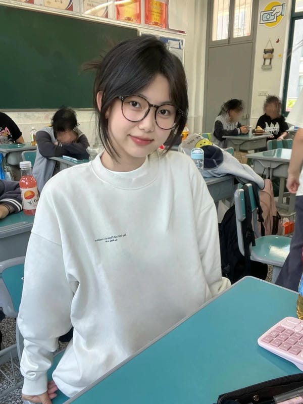 ảnh gái xinh học sinh