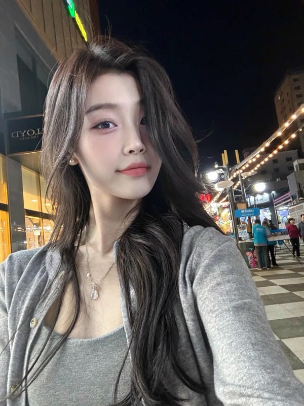 ảnh mạng gái chụp dáng