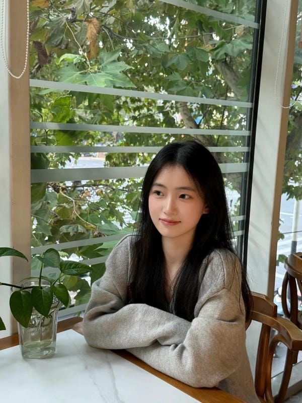 hình ảnh con gái