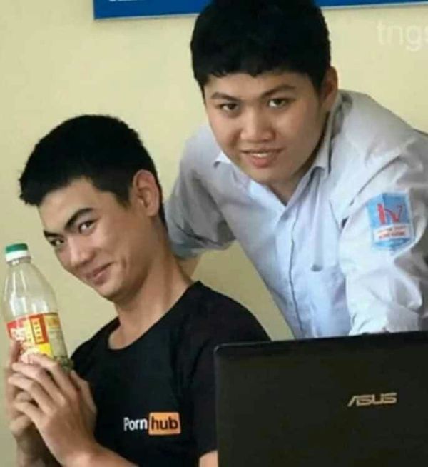 meme chai dầu ăn (3) meme chai dầu ăn (3)