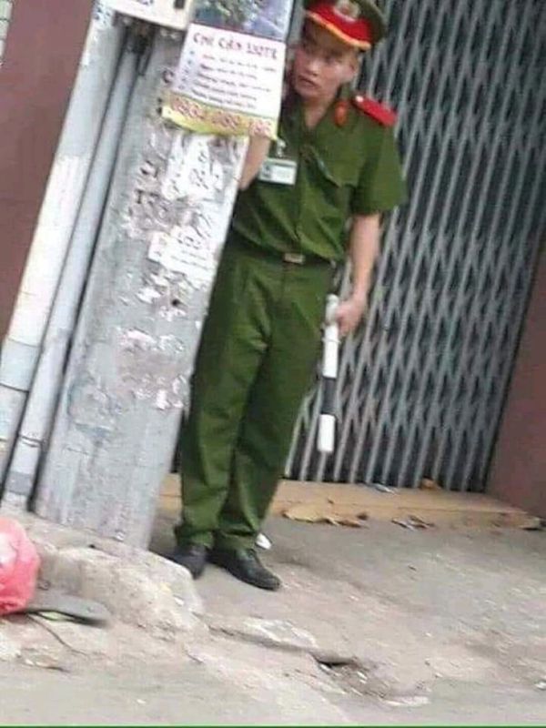 meme công an
